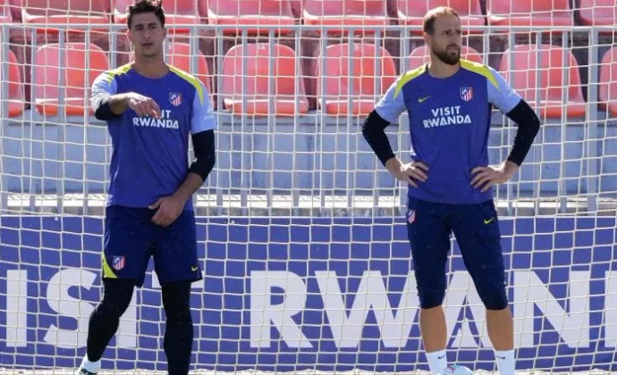 Oblak sigue con el grupo, con Le Normand y Llorente al margen