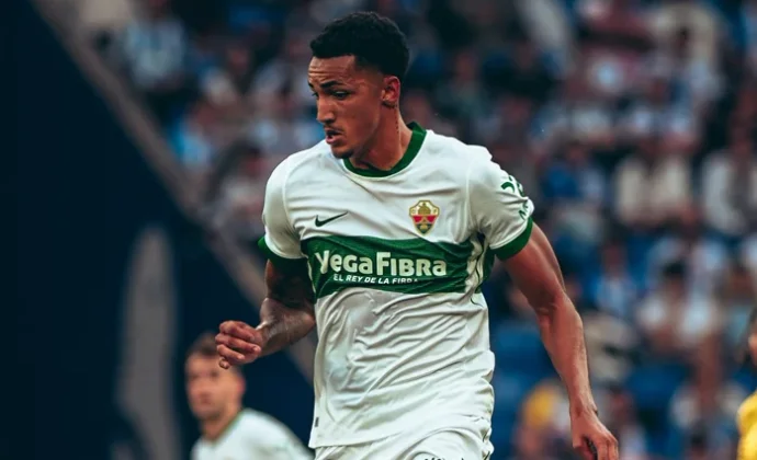 La motivación del ex envuelve a Álvaro Rodríguez