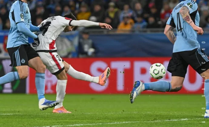 Conference League: Slovan Bratislava 2-1 Rayo. Estadísticas y ficha técnica