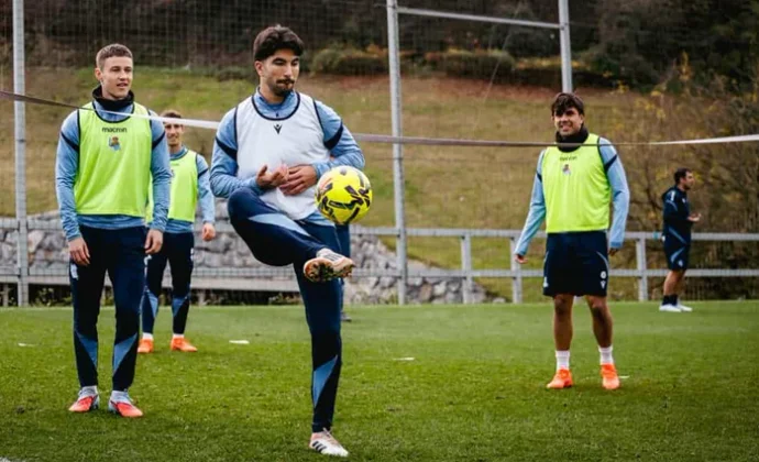 Zubeldia continuó trabajando al margen y se mantiene como duda