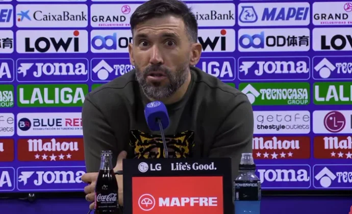 Sarabia analiza la derrota, las decisiones arbitrales y habla de Djené, Diangana y Héctor Fort