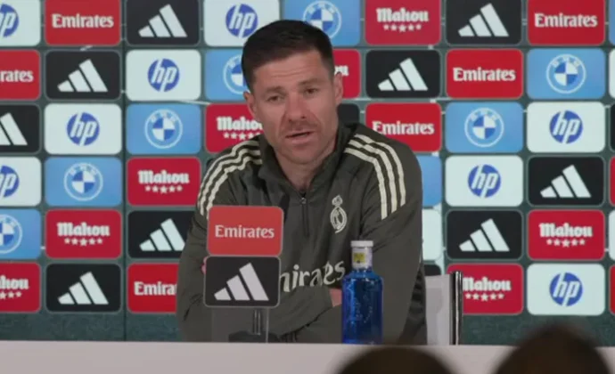 Xabi Alonso habla de Rudiger, Militao, Asencio, Huijsen, Mastantuono, Bellingham, Trent y Mendy antes de visitar al Girona