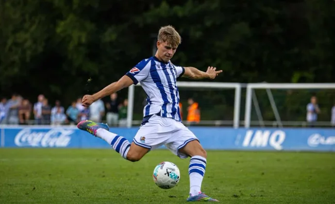 La Real Sociedad actualiza el parte médico de Iñaki Rupérez, que pasará por quirófano