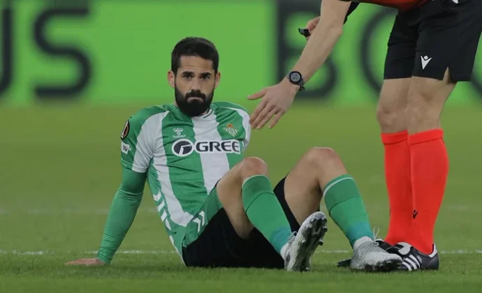 Isco necesitará dos semanas para que cicatrice la herida