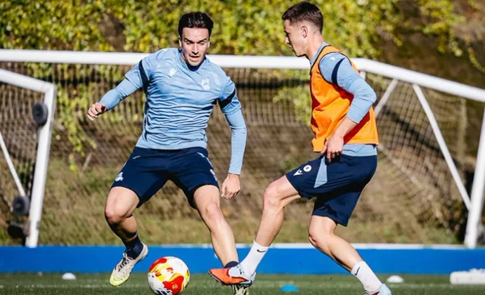 La Real Sociedad retoma los entrenamientos sin Zubeldia ni los otros lesionados