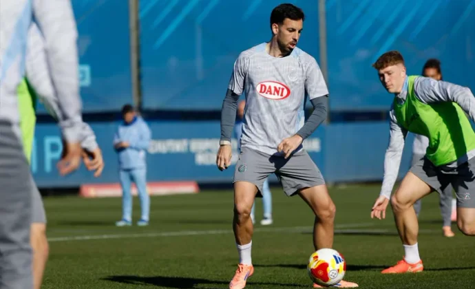 El Espanyol ya prepara la Copa con la única baja de Puado y rotaciones en mente