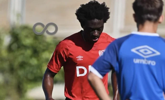 El Rayo vuelve al trabajo con Mumin parcialmente y pendiente de los lesionados