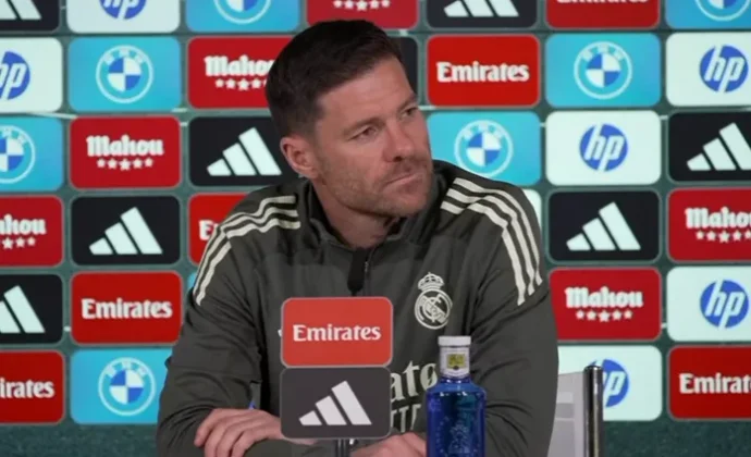 Alonso habla de Bellingham, Arda Güler, Gonzalo, Rodrygo, Araujo, Mbappé y el momento del equipo