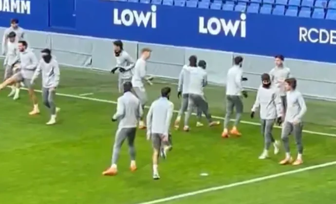 Javi Puado, única baja en la sesión previa al partido de Copa