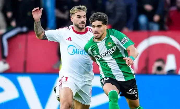 Apelación desestima el recurso del Sevilla e Isaac Romero cumplirá dos partidos de sanción