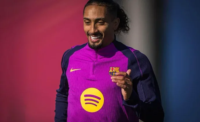 Raphinha retoma los entrenamientos grupales y Fermín solo espera el alta