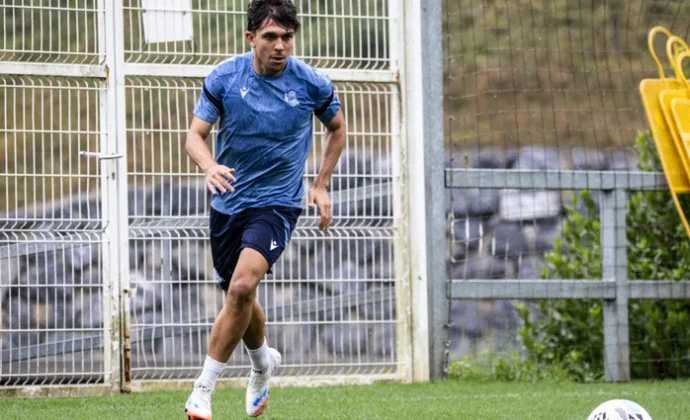 Aramburu y Caleta-Car vuelven al grupo y Zubeldia se mantiene como seria duda