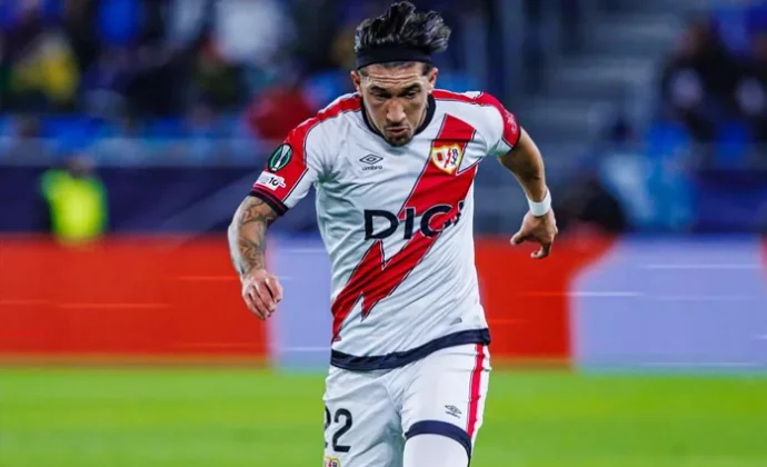 Pacha Espino es seria duda para el domingo por un tema personal