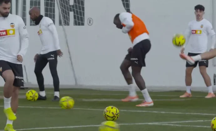 Diakhaby sigue trabajando parcialmente y la enfermería está cerca de vaciarse