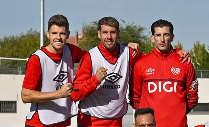 Pacha Espino y Alemao, bajas antes de viajar a Cornellà