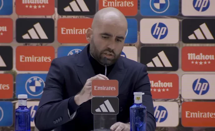 Giráldez celebra el triunfo y habla del plan de partido, el trabajo defensivo, Borja Iglesias y Pablo Durán