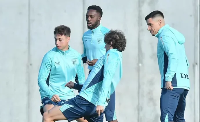 Iñaki Williams sigue con el grupo y Valverde tiene cinco bajas