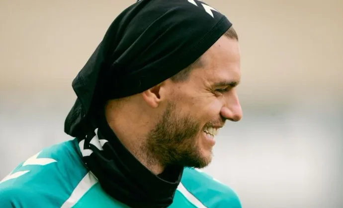 El Betis prepara la Europa League pendiente de Amrabat, Isco, Bellerín y las pruebas a Junior