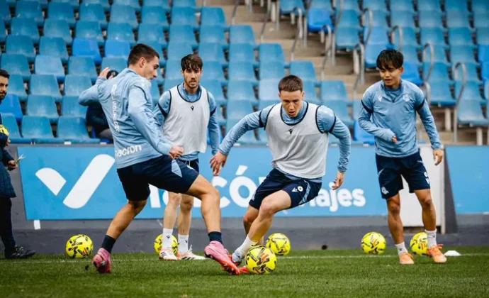 Zubeldia, Oyarzabal, Herrera y Oskarsson siguen al margen del grupo