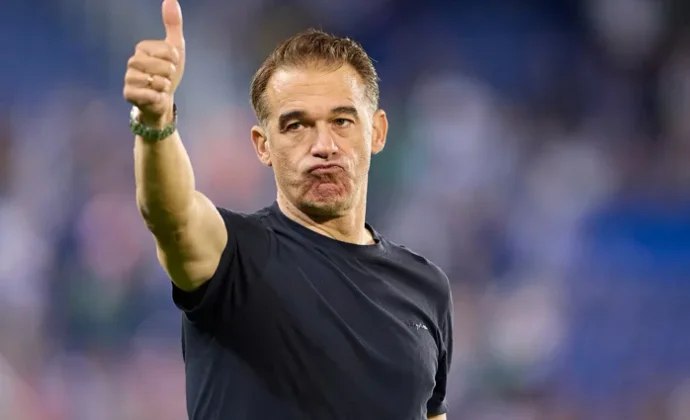 El Levante descarta a Luis García Plaza por sus exigencias en el mercado