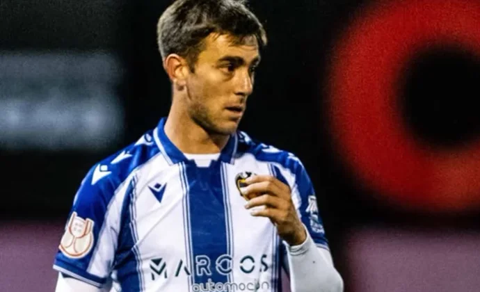 El Levante desempolva a Iker Losada