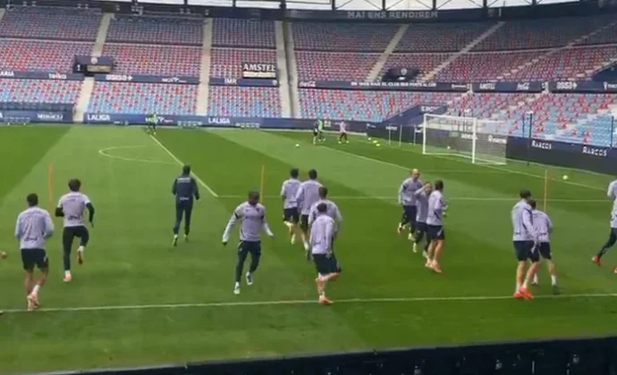 Moreno, Dela, Espí y Pablo Martínez vuelven al grupo, pero se ausenta Koyalipou