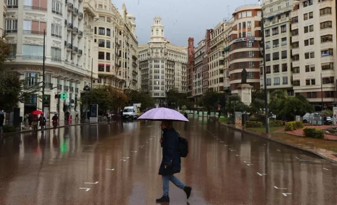 La alerta por lluvias pone en riesgo la disputa del Levante - Villarreal de este domingo