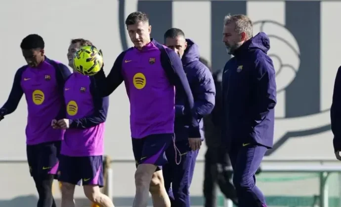 Lewandowski, baja en la vuelta al trabajo por unas molestias que le impidieron jugar contra Osasuna