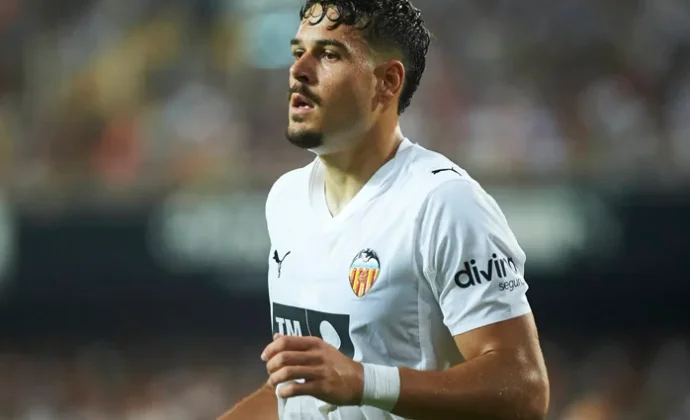 Ugrinic empieza a construir su camino blanquinegro