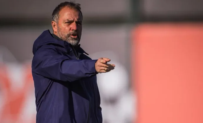 El lateral derecho de Flick será el gran foco de desgaste en Copa