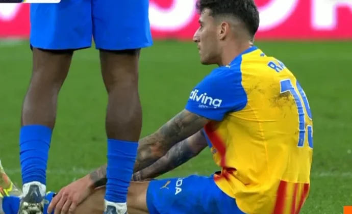 Dani Raba pidió el cambio en El Molinón por problemas musculares