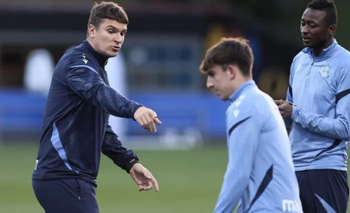 Oyarzabal y Oskarsson siguen al margen, pero se les espera mañana. Barrenetxea se convierte en duda