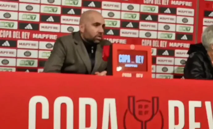 Giráldez habla de Rueda y lamenta jugadores con gripe, llorando y la lesión de Borja Iglesias