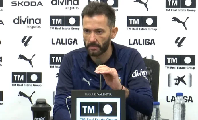 Corberán habla de Danjuma, Beltrán, Cömert, Dimitrievski, Diakhaby, Tàrrega, Raba y el Mallorca