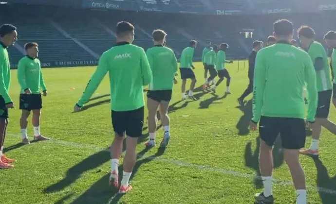 André Silva y Diangana siguen al margen y apuntan a bajas