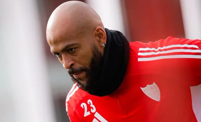 Kike Salas, Marcao y Nianzou entrenan con el grupo y la enfermería queda casi vacía