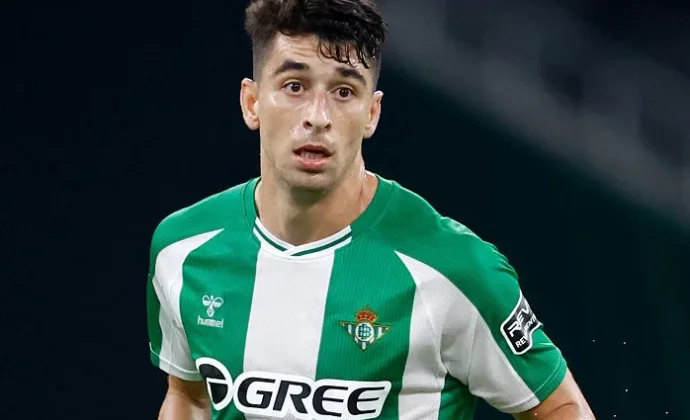 Marc Roca apunta al Getafe. Junior y Llorente, después de Navidad