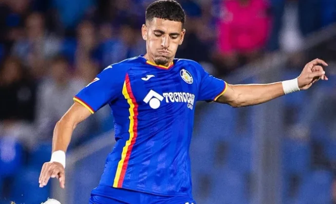 Las pruebas a Abqar le descartan para La Cartuja por una lesión muscular