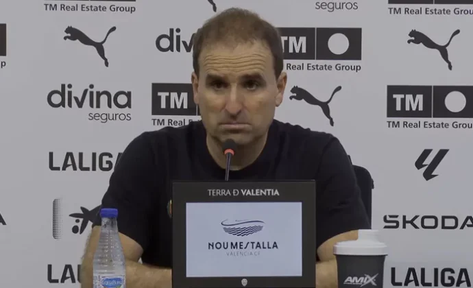 Arrasate analiza el empate y habla de Dani Rodríguez, Morlanes y Kumbulla