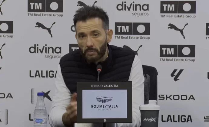 Corberán cree que el equipo mereció más y habla de Ugrinic y el gol encajado a balón parado