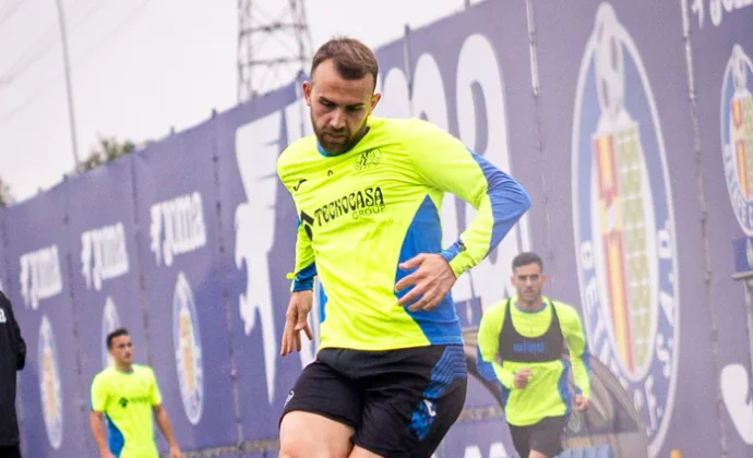 Abqar, Kamara y Coba, bajas antes de viajar a Sevilla