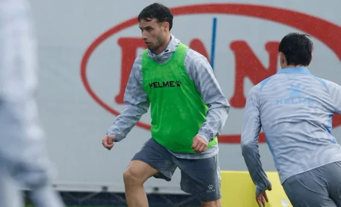 Los médicos decidirán mañana si Puado recibe el alta médica para San Mamés