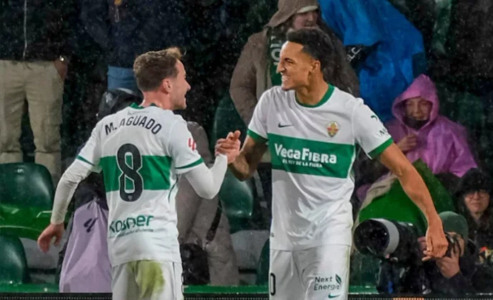 Jornada 17: Elche 4-0 Rayo. Estadísticas y puntos fantasy