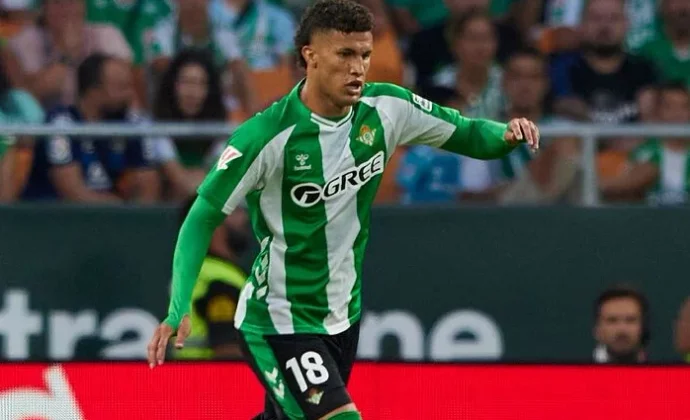 Deossa se apodera de un ventrículo del corazón verdiblanco