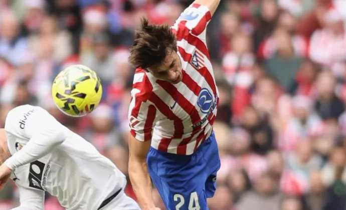 Pubill y Hancko destronan a Le Normand