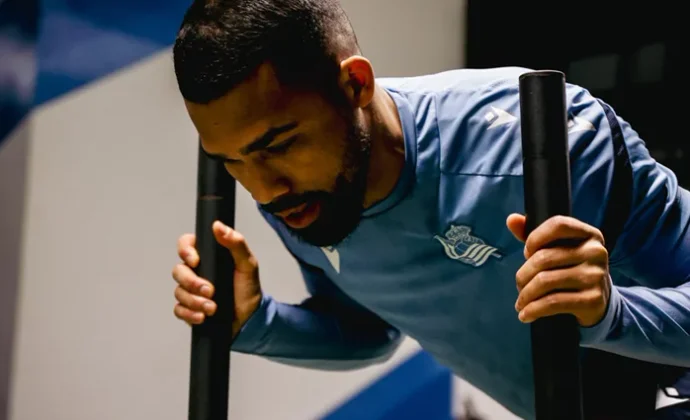 Yangel Herrera, Oskarsson y Barrenetxea retoman el trabajo para seguir con sus procesos de recuperación