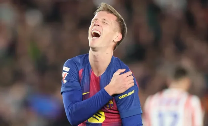 Dani Olmo no mejora del hombro y se perderá el derbi