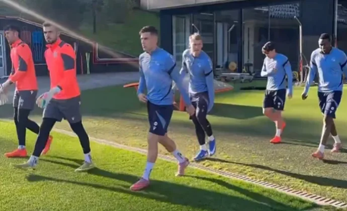 Oskarsson completa la sesión y Zakharyan se ausenta por gripe