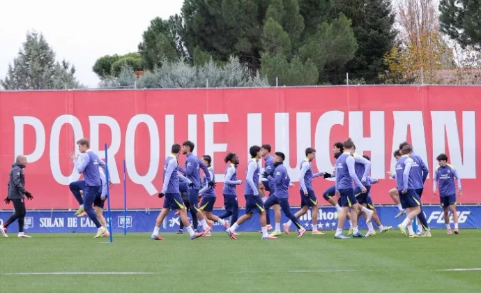 Giménez se reincorpora al grupo mientras Baena retrasa su alta por una indisposición