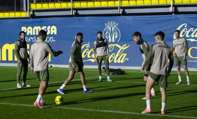 Foyth, Pedraza y Mouriño regresan a los entrenamientos con el grupo